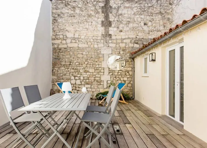 Le Cordouan, Hypercentre, Lr113 * La Rochelle (Charente-Maritime)